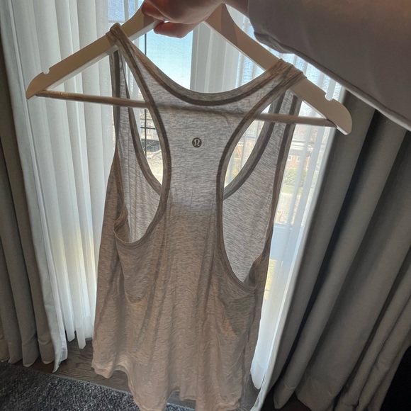 Grey Tanktop - Picture 3 of 3